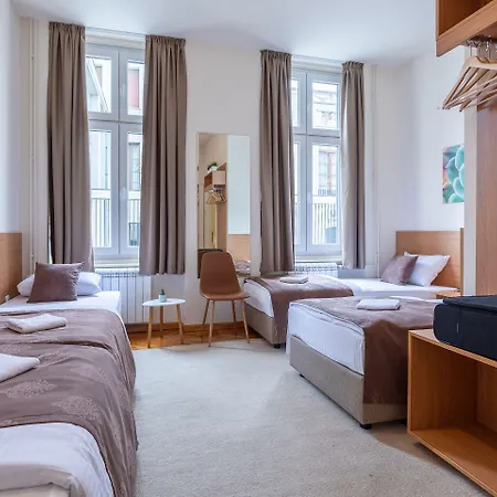 Booking Bnb Hostel Belgrad