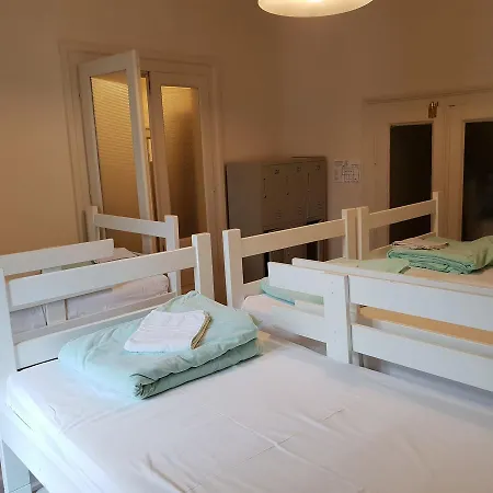 Booking Bnb Bed & Breakfast 3*