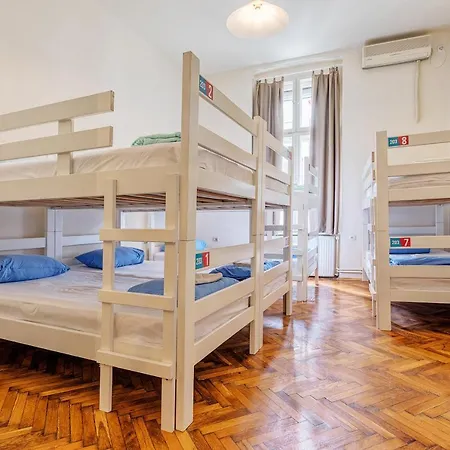 Bed & Breakfast Booking Bnb Belgrade